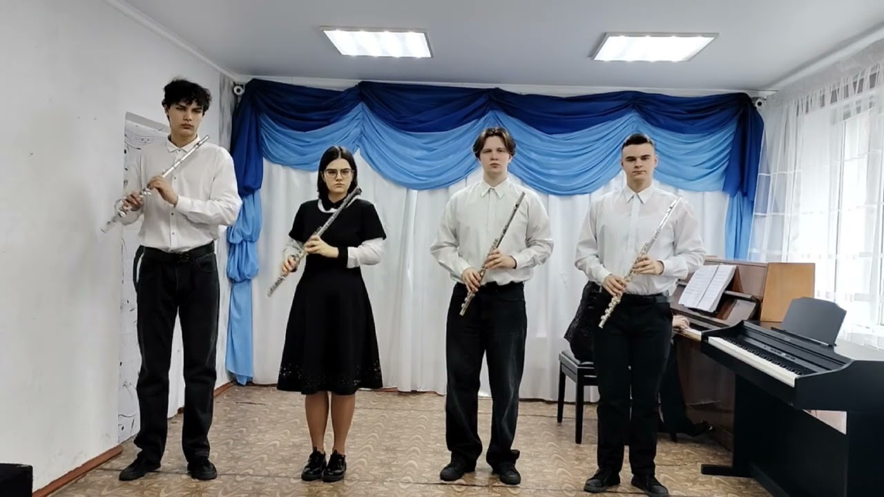 В Солонський - Літучий монах. Ансамбль флейтистів 