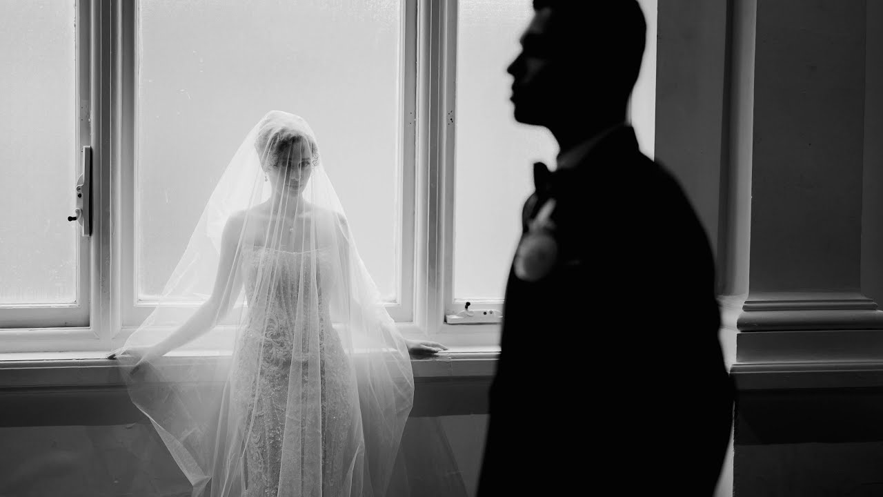 Olivia + Sharaan | Lamonts Bishops House