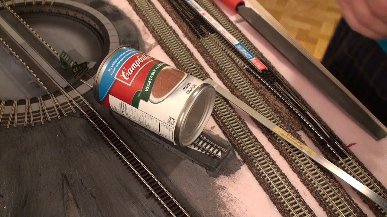 N scale Cantrak Reverse Loop Build #15