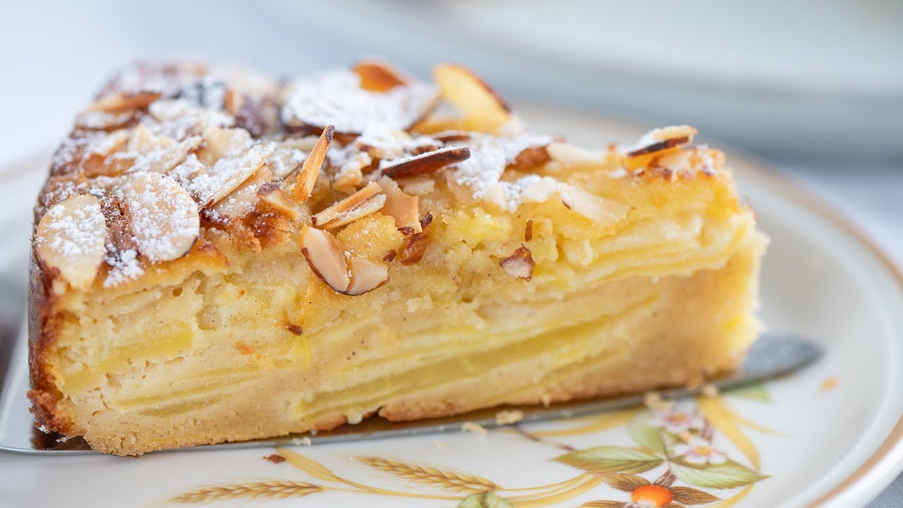 The BEST Apple Cake Recipe You'll Ever Try