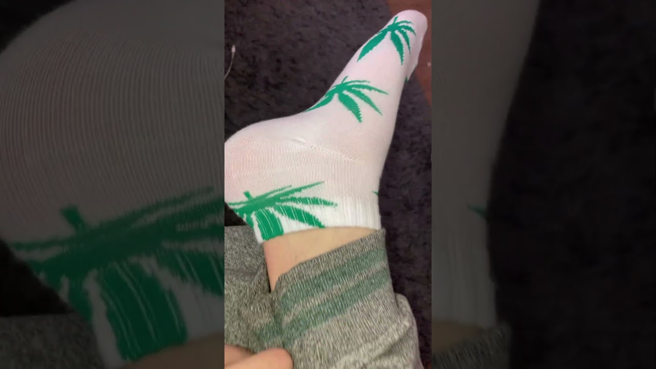 Amazon buy JUMUU High Marijuana Weed Leaf Printed Cotton UnisexAnkle Socks, Casual Socks,all genders