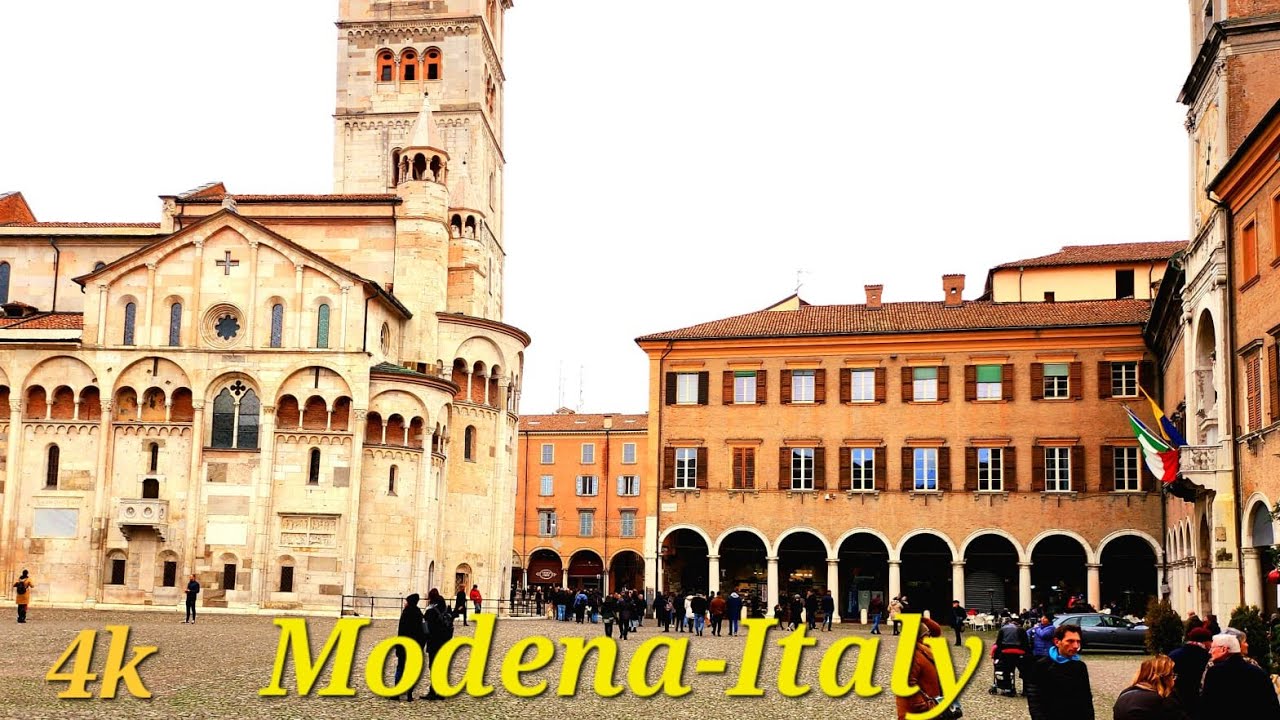 Modena-Italy-Piazza Grande