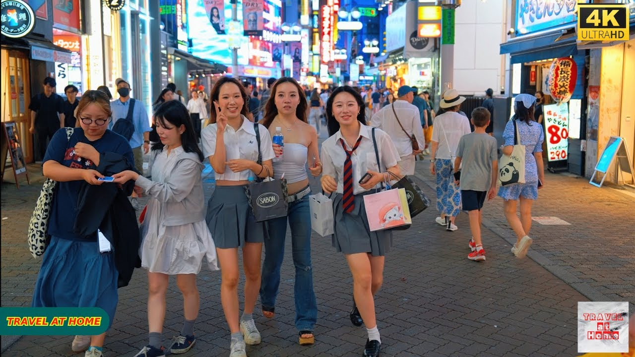4K HDR Japan travel 2025 |Blue Hour Walk in Shibuya (渋谷) Tokyo Japan |Relaxing Natural City ambience