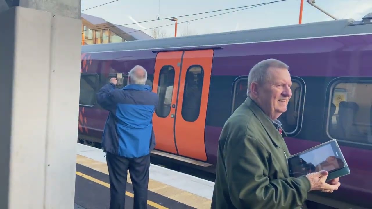 NEW Willenhall Train Station FIRST Train In To Stop! 😎