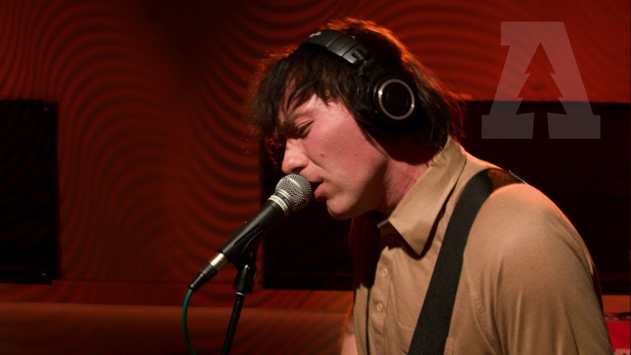 Current Joys - Desire | Audiotree Live
