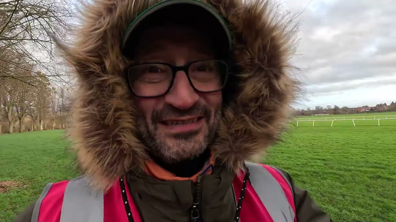 Volunteering at Parkrun the HOW WHAT WHEN // BONUS Clare Gabriel 100th Parkrun!