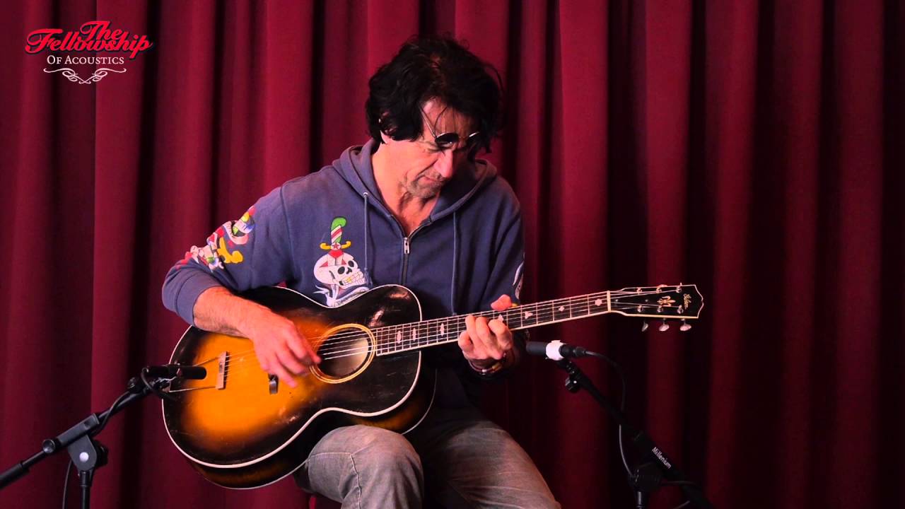 Gibson L4 1935 at The Fellowship of Acoustics