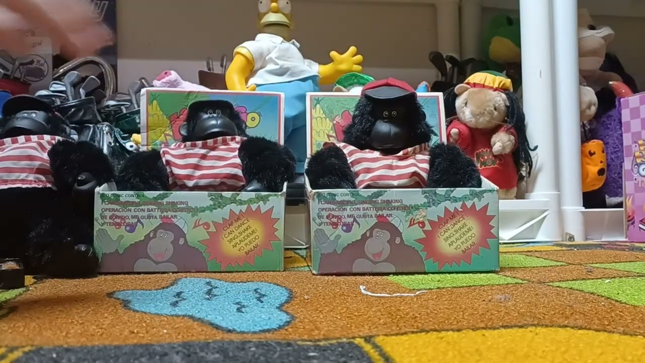 Macarena Magogo Singing Dancing Gorilla models with instrumental notes