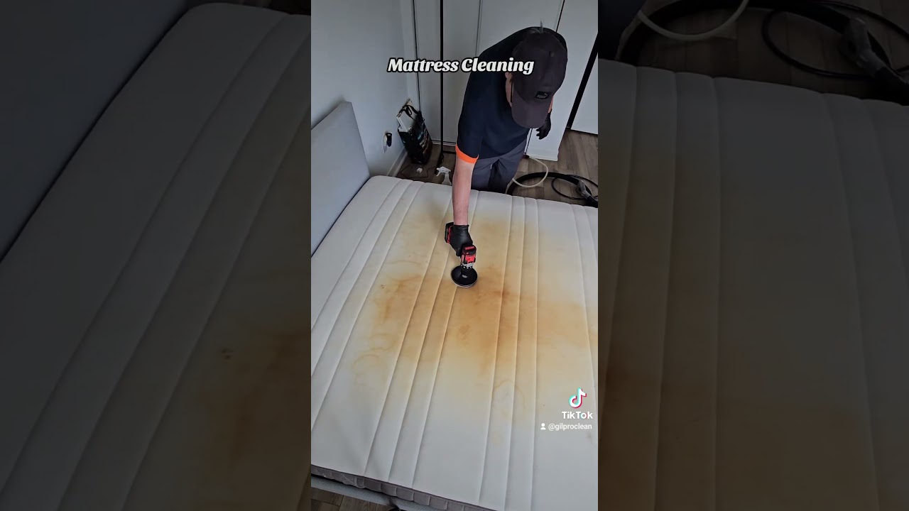 How to clean a #mattress #Cleaning #carpetcleaning  #sofacleaning #satisfying #upholsterycleaning