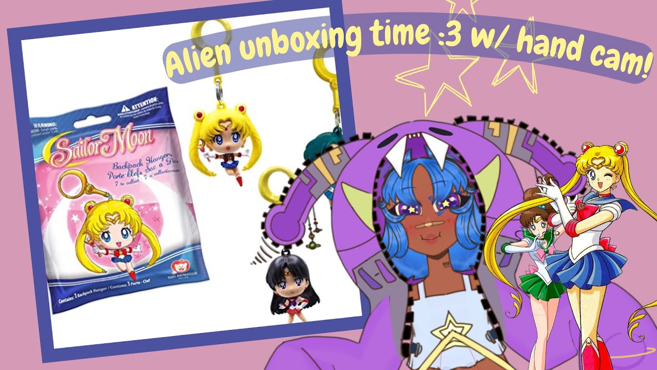 Sailor Moon keychain blind box with the alien w/Hand cam!!