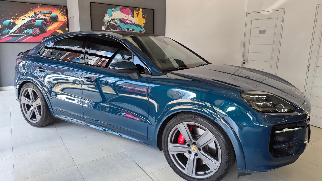 PORSCHE CAYENNE S COUPE 2024 V8