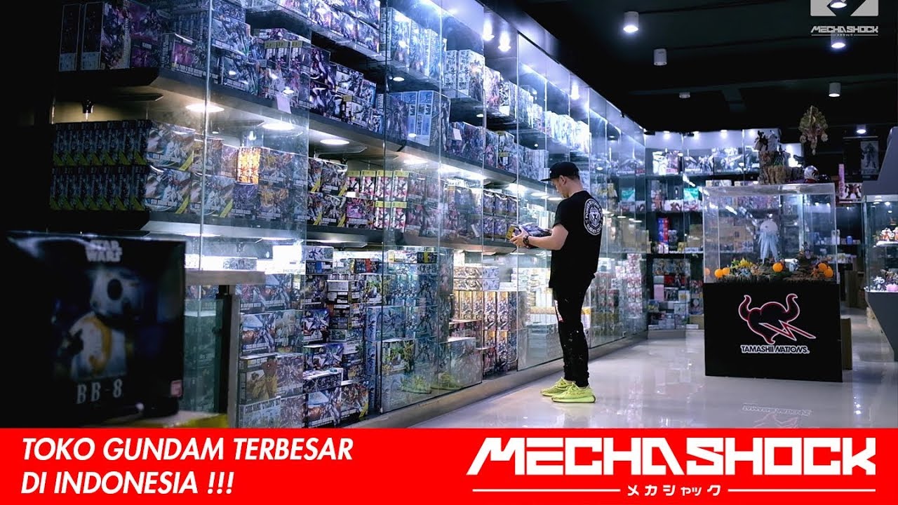Toko Gundam Terbesar di INDONESIA !!! jangan lupa datang GUYS!!