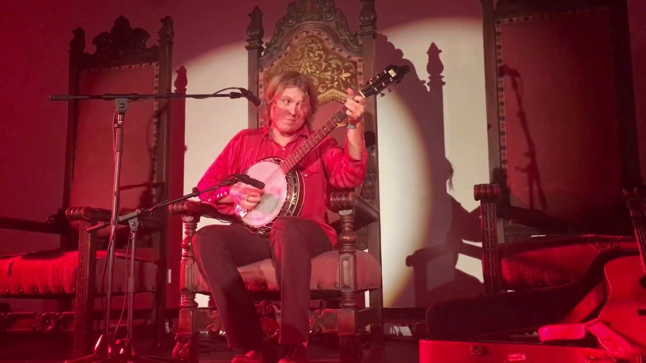 Ty Segall on banjo (Masonic Lodge at Hollywood Forever, 11/5/2016)
