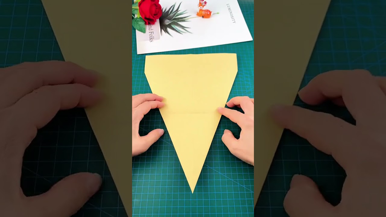 Learn how to make origami with the Invincible Cloud Penetrator. Handmade origami tutorial for ch