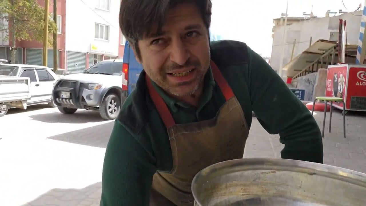 Nenelerimizin Süt Çekme Kaymak Ayırma Makinesi Kurulumu bakın kaymak sütten nasıl ayrılıyor