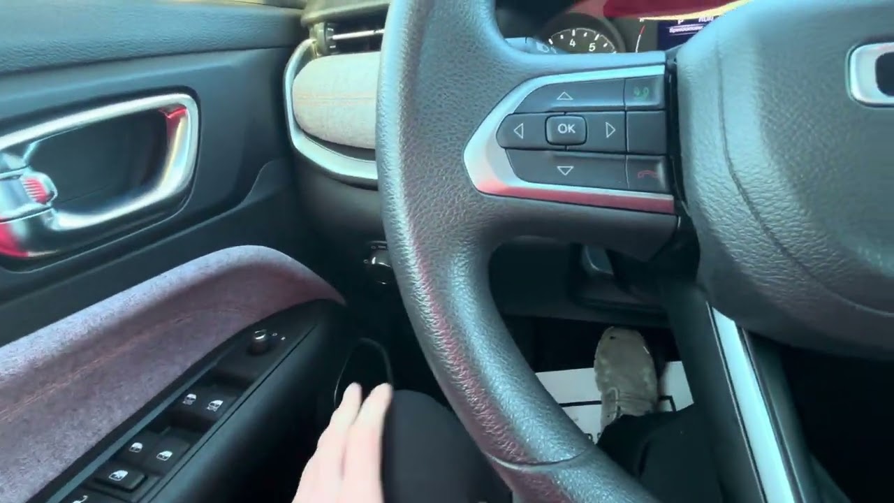 Jeep Compass Sport 2022 года.