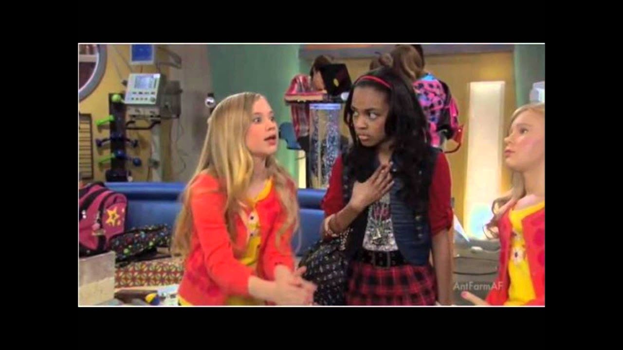 China Anne McClain and Sierra McCormick best friends