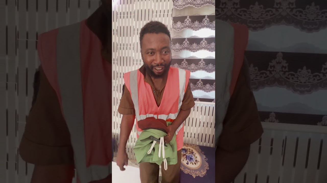 Ado man Mbolo on Barrister Dugh Dege🎸🎹🎺🎤🎵🎵🤣🤣🤣🤣 #funnyreels #funny #goviral #followers #benuestate