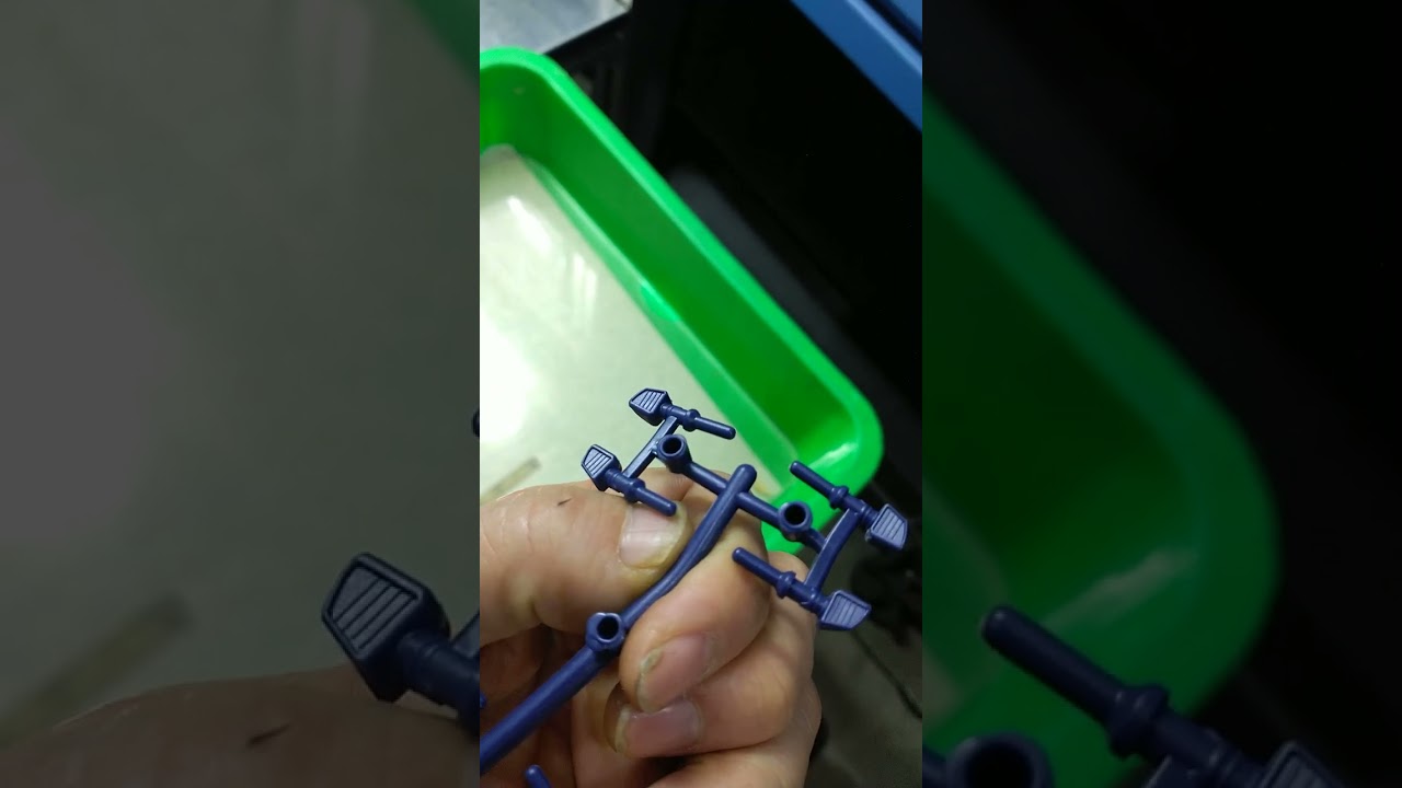 chỉnh hàng chạy nhựa pvc bị lõm thì chỉnh những gì