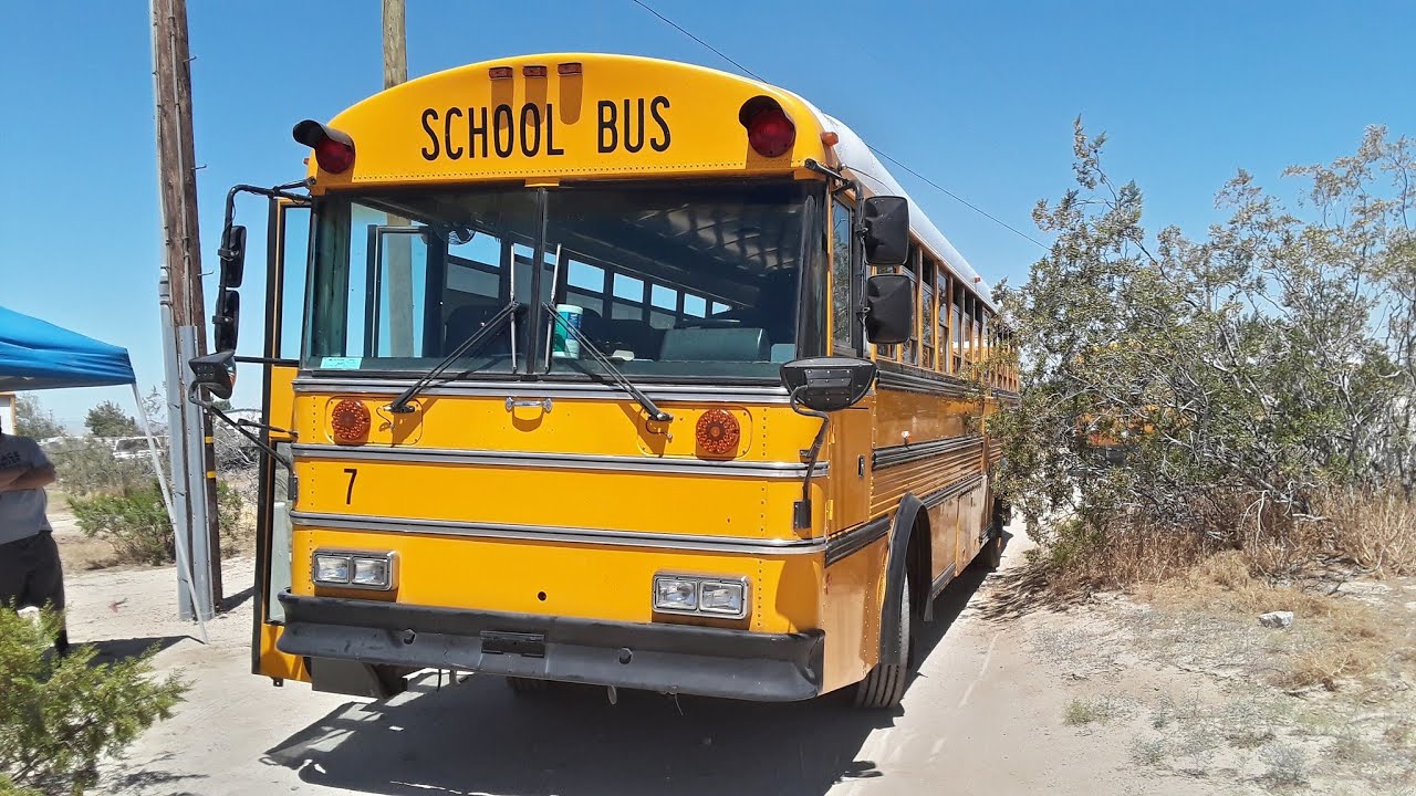 Ex Oakdale Joint Unified School District 1990 Thomas Saf T Liner WestCoastER #7