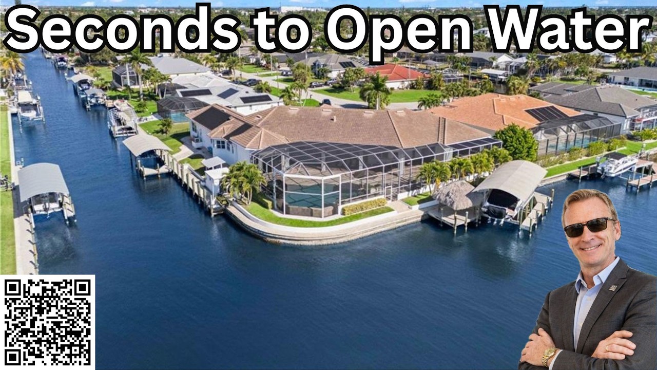 WATERFRONT SUPERSTAR #383 | SW Cape Coral Florida