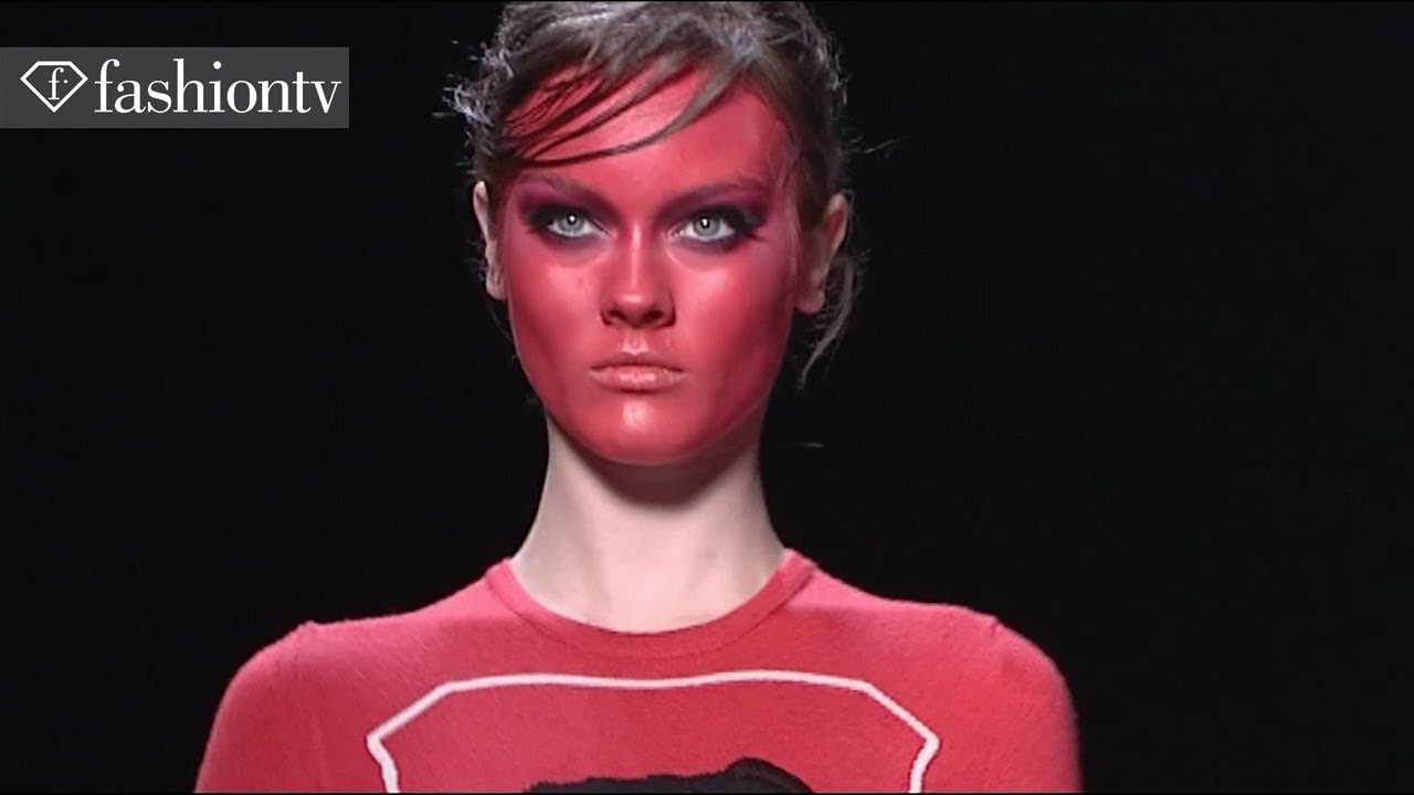 First Face - #9 Model Monika 