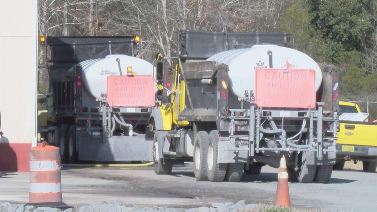 Beaufort County treating roads ahead of potential winter weather event