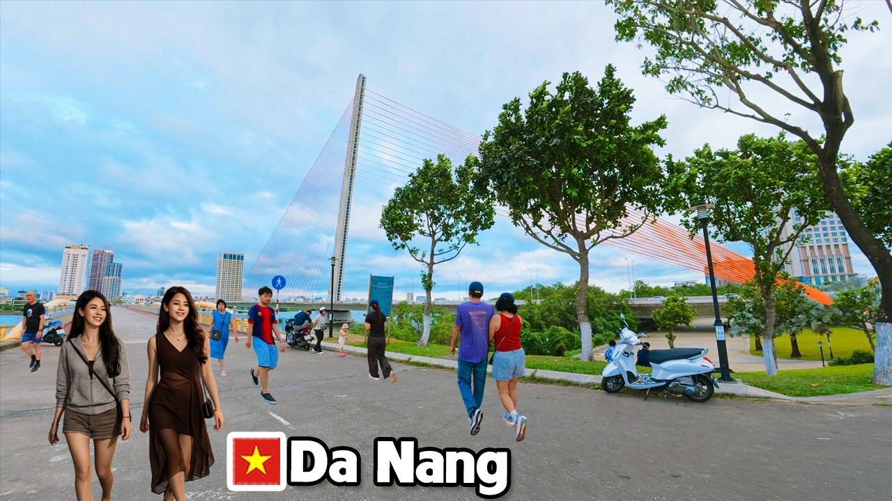DA NANG VIETNAM Amazing City Panorama Walk from Nguyen Van Troi Park & Bridge to Euro Village