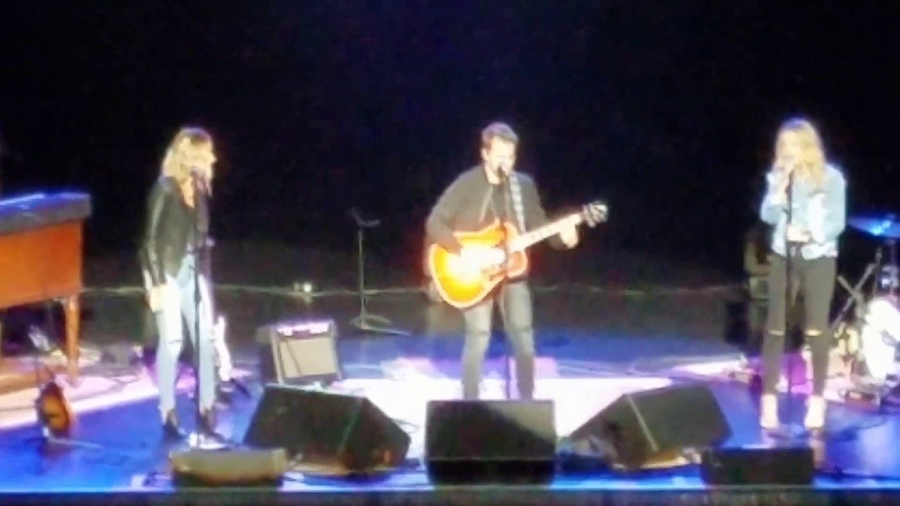 Temecula Road's Country Song Mash Up!