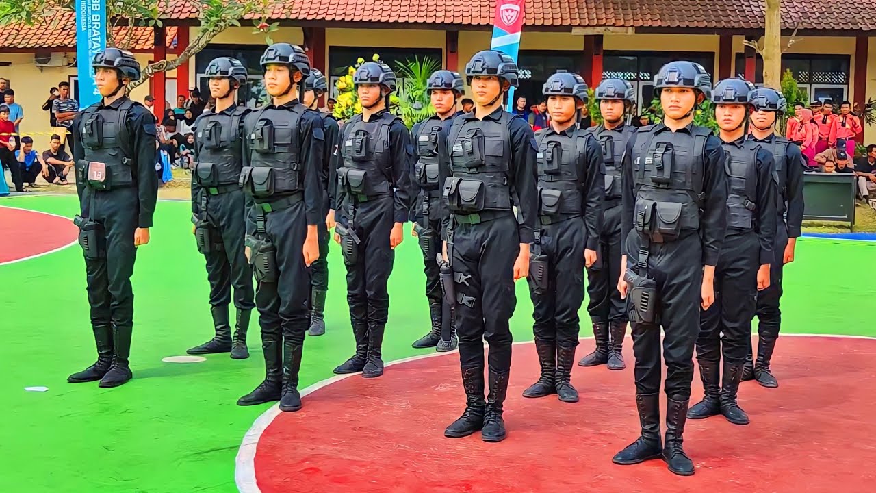 Awas Disergap! Paskibra SMAN 1 Gedeg tim Densus bikin semua penonton kagum! | LBB BRATAYUDHA 4