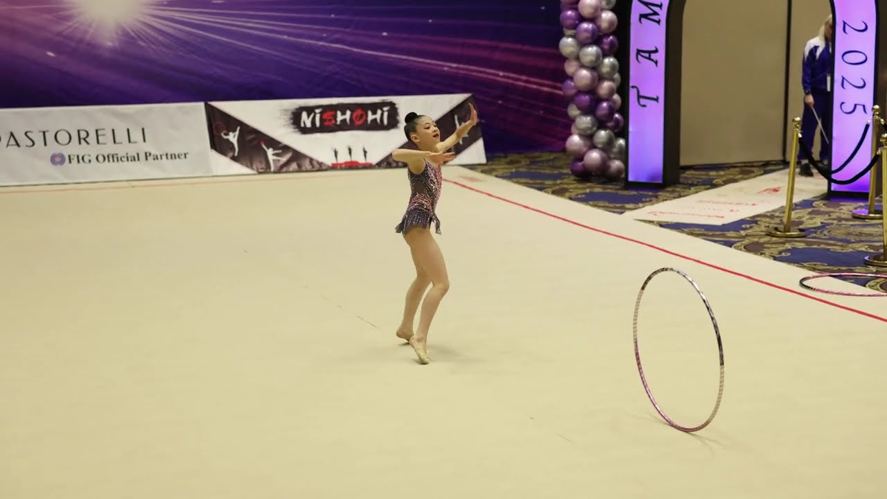 Amber Qiao's Hoop Routine at Tamara Cup 2025