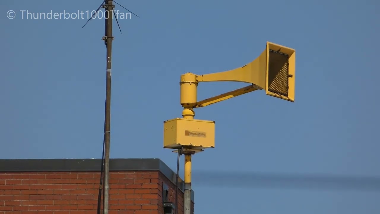 Federal Signal Thunderbolt 1000T Siren SWA Activation | Full Attack | Jackson, MI | 3/19/25
