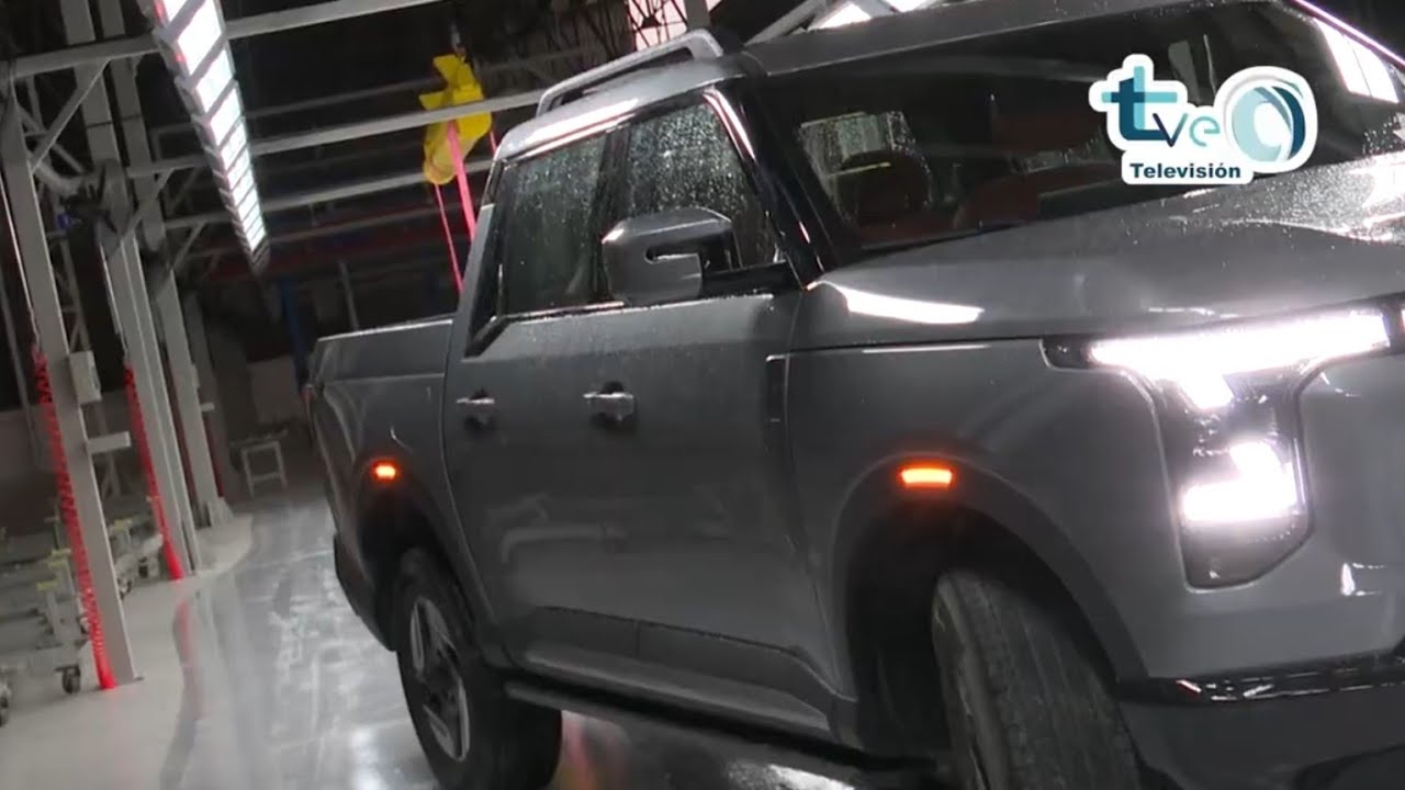 Linares vuelve a producir Vehículos, en Santana Motors