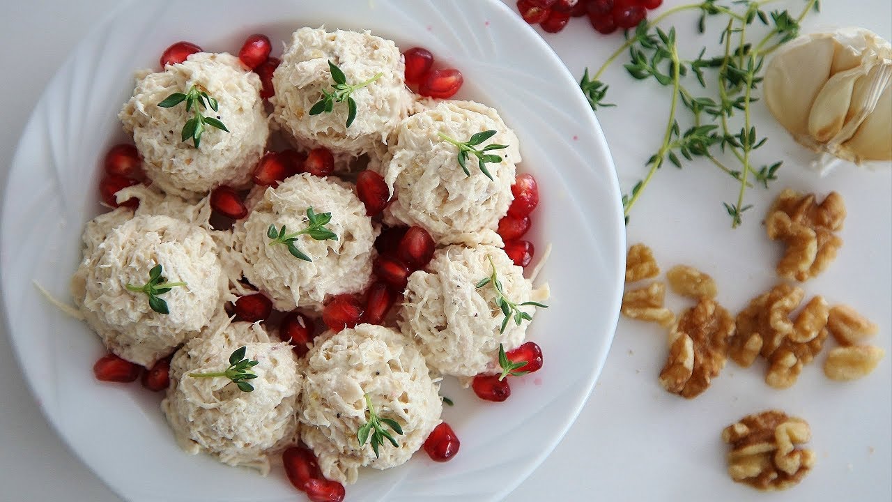 Բզկտած Հավով Աղցան - Chicken Walnut Salad - Heghineh Cooking Show in Armenian