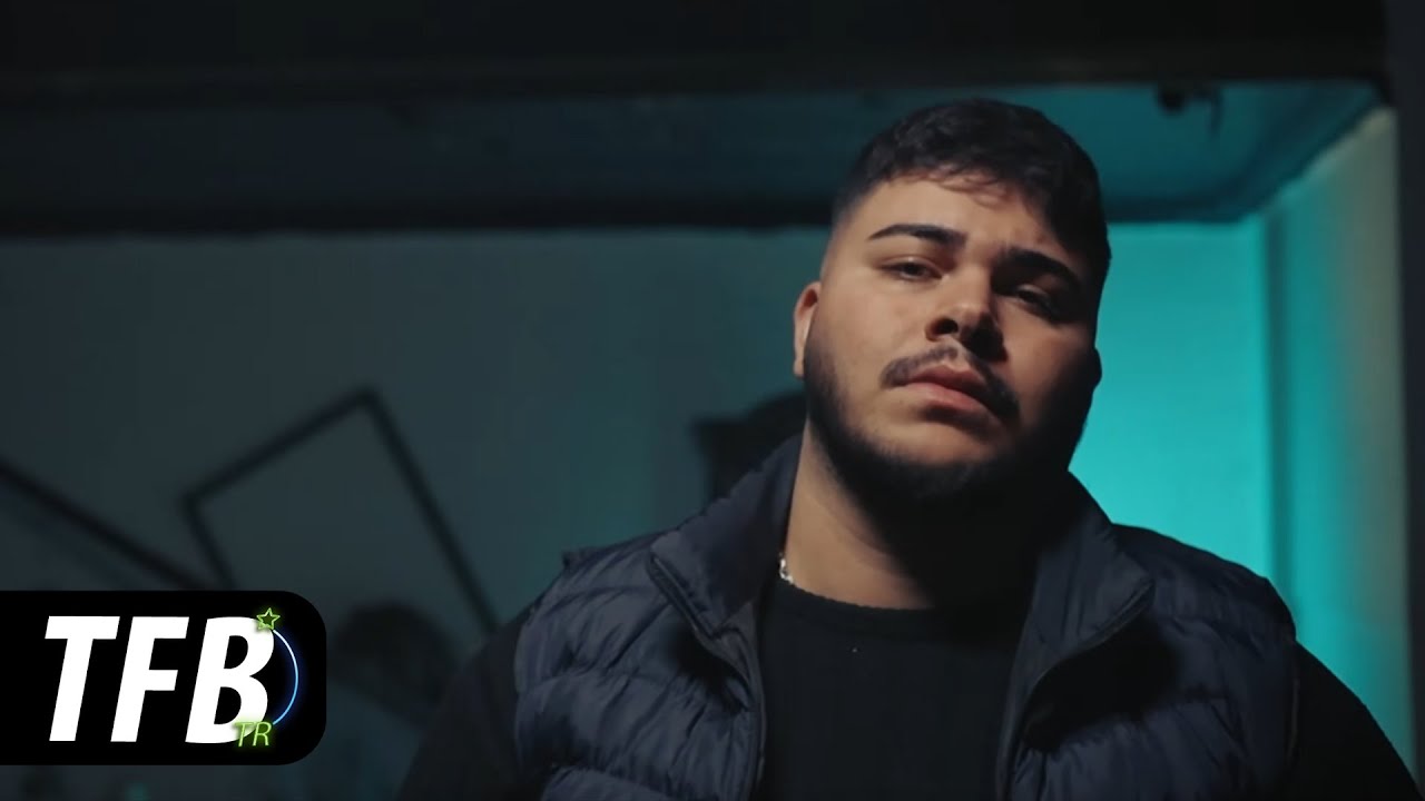 Bayro Şenpınar - Bir Başımayım  [Official Video]