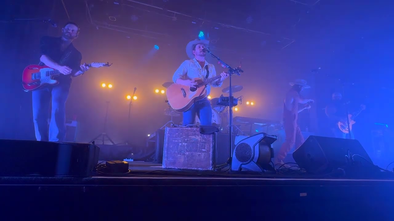 Shane Smith & The Saints | 1,000 Wild Horses | LIVE At Billy Bob&rsquo;s