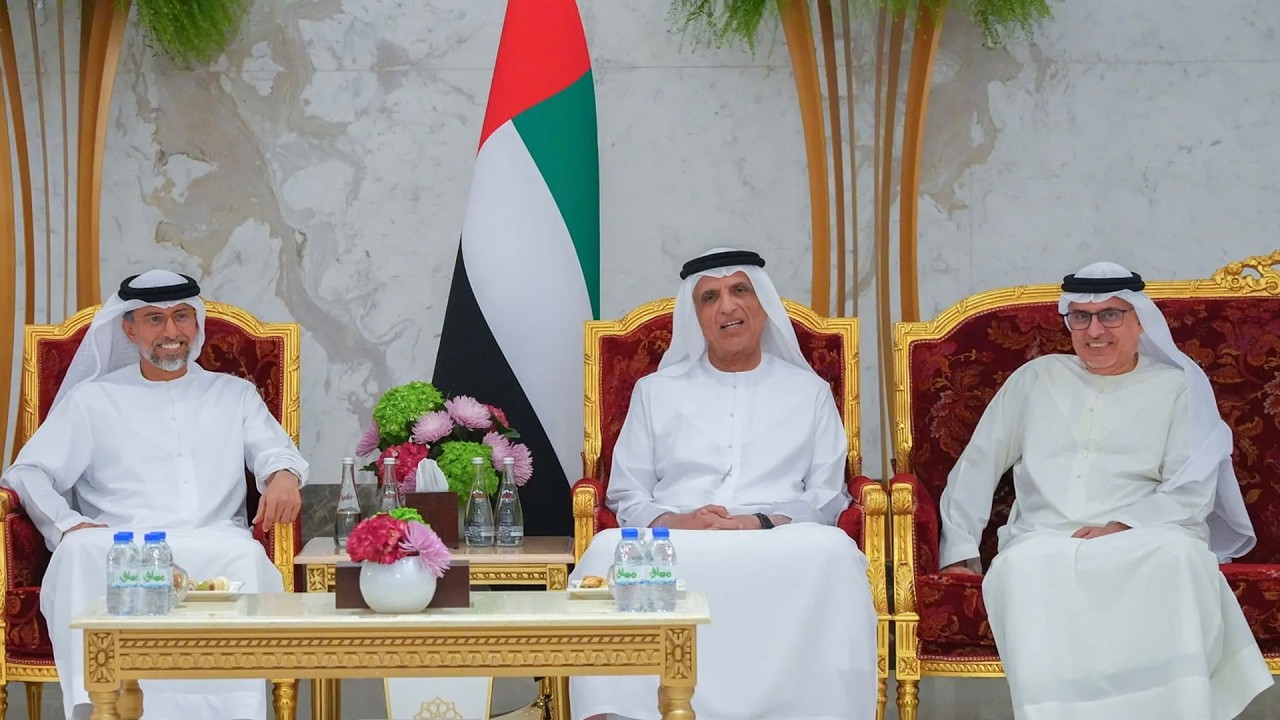 سعود بن صقر يواصل استقبال المهنئين بشهر رمضان المبارك