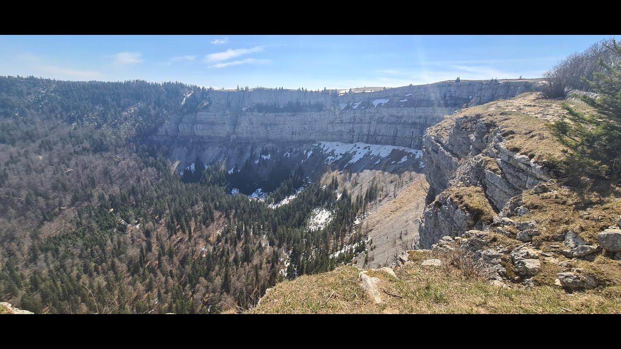 Promenade au Creux du Van