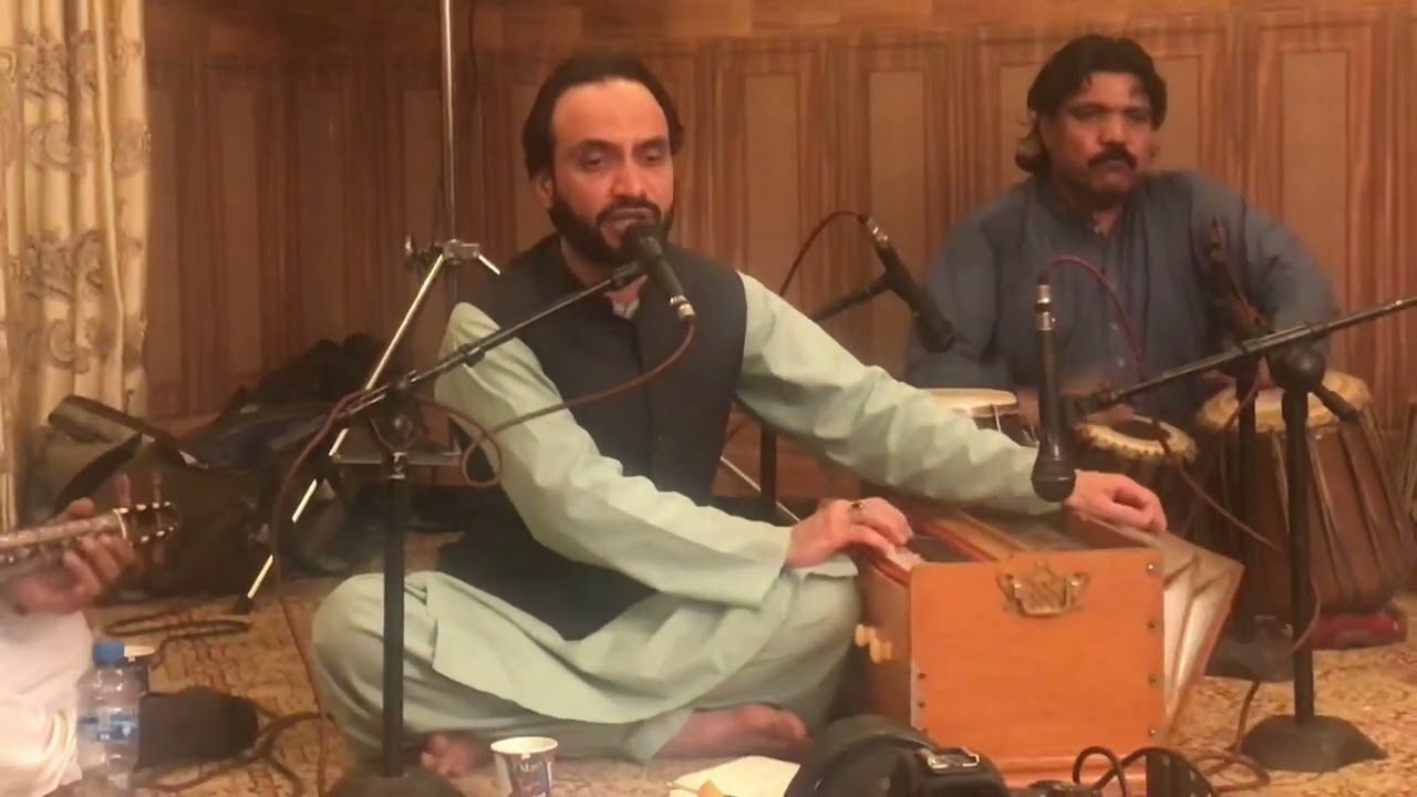 Mast maidani song baran warige izatgul