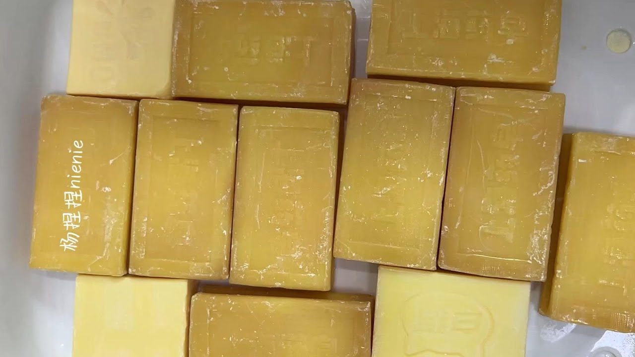 ASMR cutting dry soap/oddly carving soap/satisfying relaxing crunchy sounds/Crushing soap ASMR 