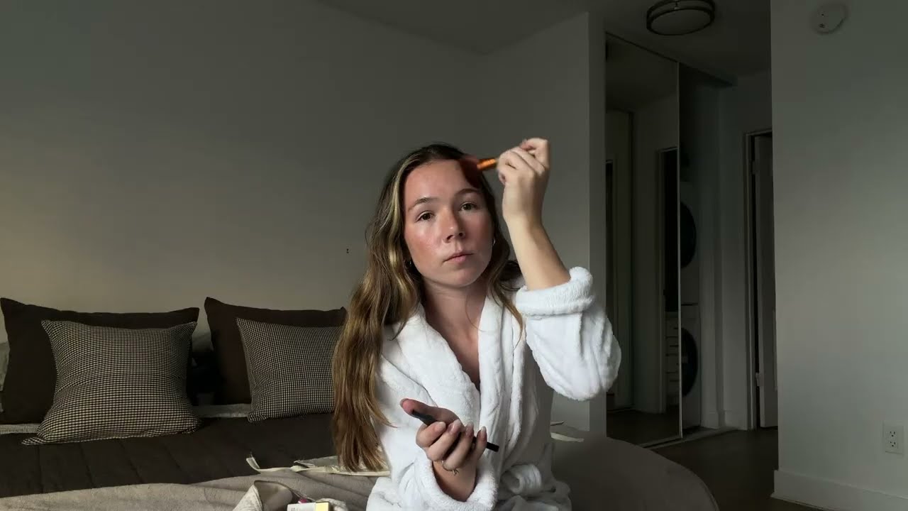 Valentine day Vlog: galentines, spend the day witg me, workout, grwm. 