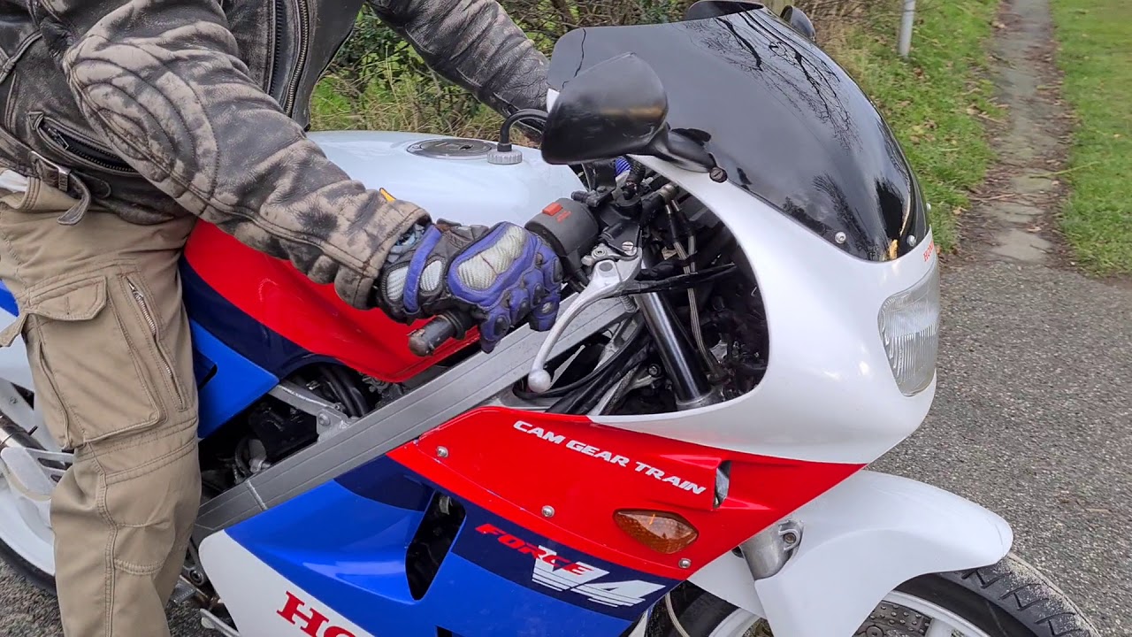 HONDA VFR400 NC24 TEST RIDE