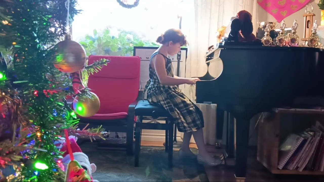 Happy New Year, ABBA, piano solo by Maria Cojocari 