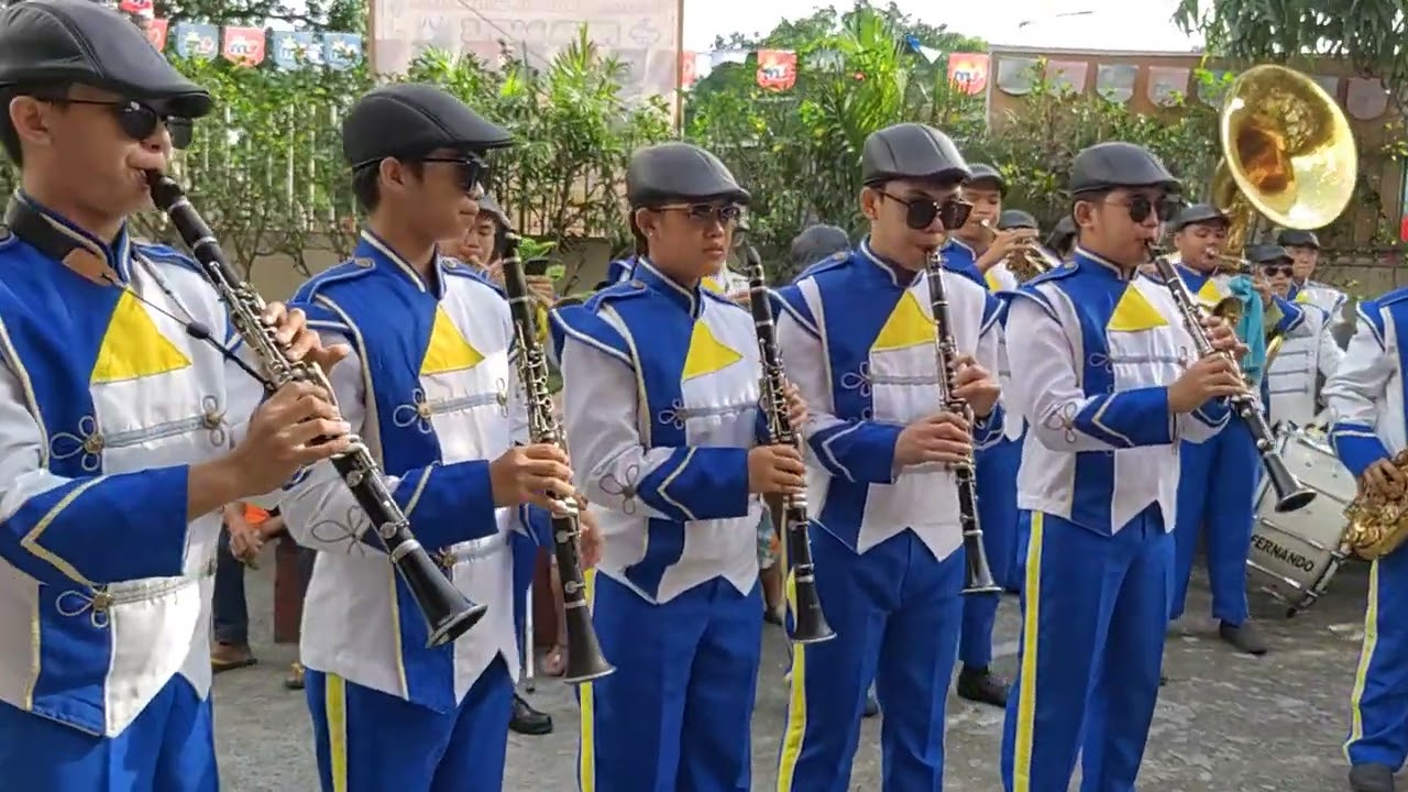 SANTOLANBRASSBAND  (Brian Lee March)