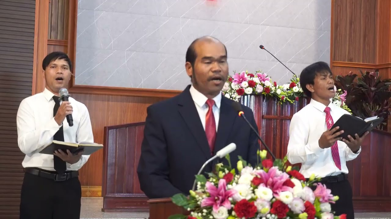 Adoh bơni Khua Yang (Mrô 14; 126; 17)