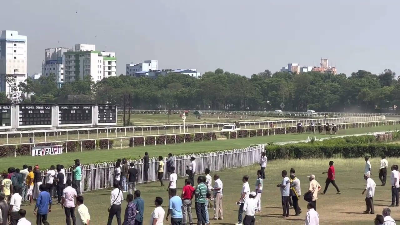 My first ever racecourse experience at RCTC (Royal Calcutta Turf Club). #horseracing #kolkata