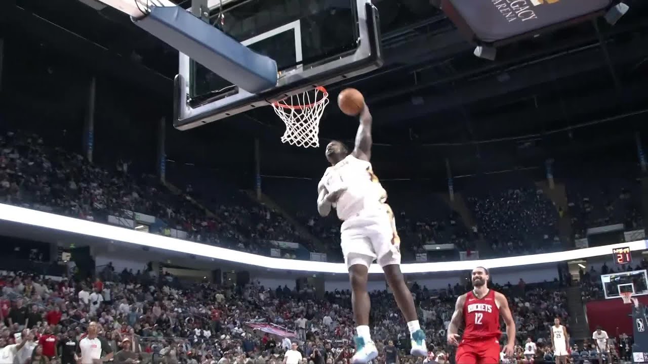 Zion Williamson 360&deg; Dunk vs. Rockets | 2025 NBA Preseason