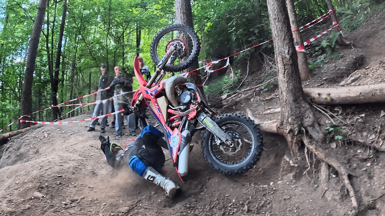 Highlights Extreme Enduro Carnage FREDEN – Brutal Rocks, Climbs & Obstacles Fails