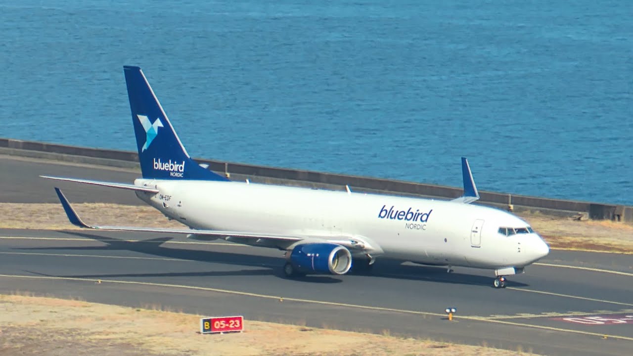 RARE AIREXPLORE Boeing 737 800F at Madeira Airport