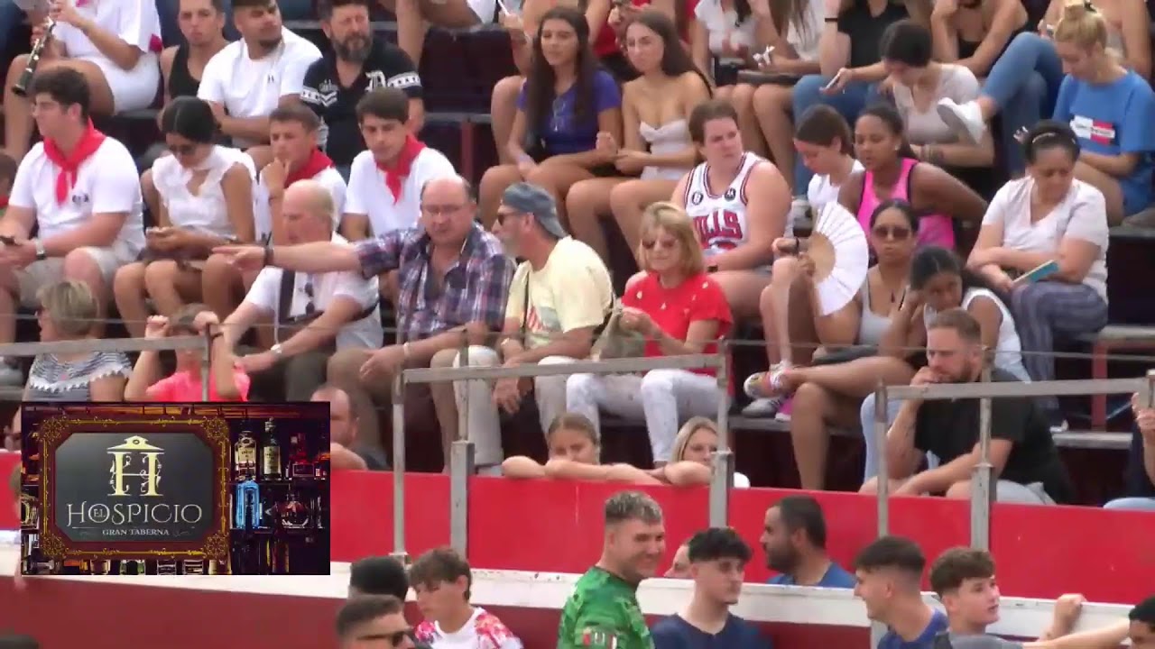 1º ENCIERRO DE LA GANADERÍA PINCHA